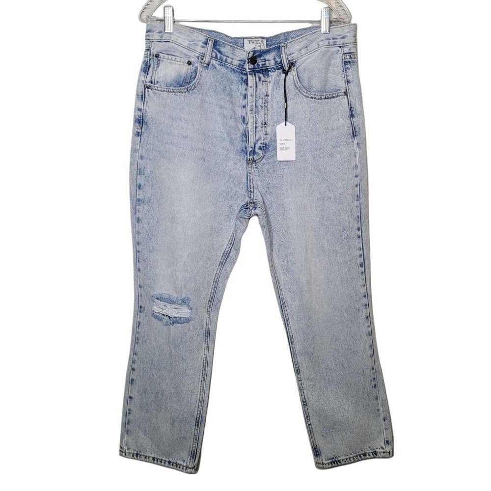 NWT Twelve by ontwelfth Cancun light wash distressed Jeans size 30